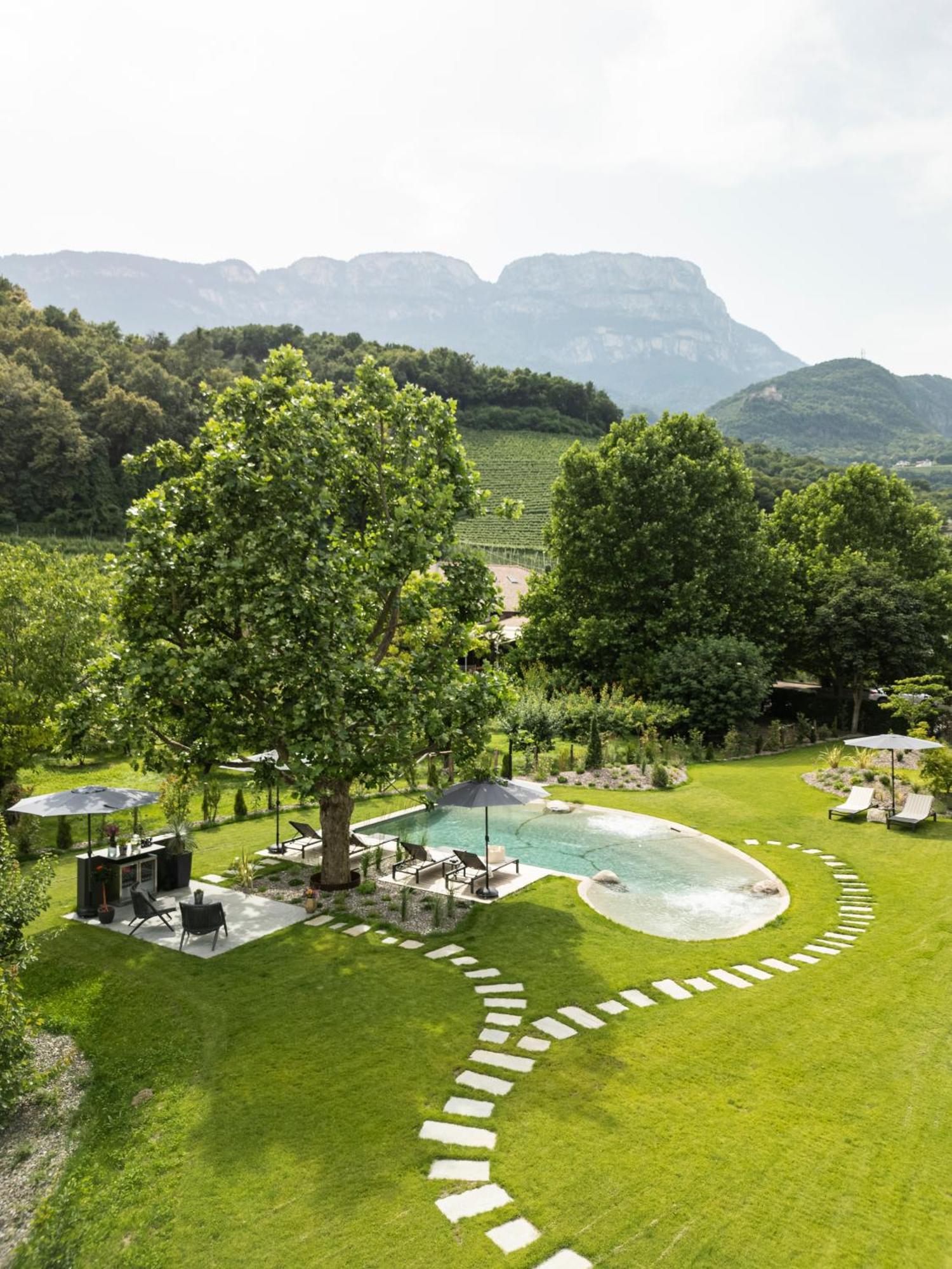 Belia Lofts - Adults Only - Apartments Appiano Sulla Strada Del Vino Exterior photo
