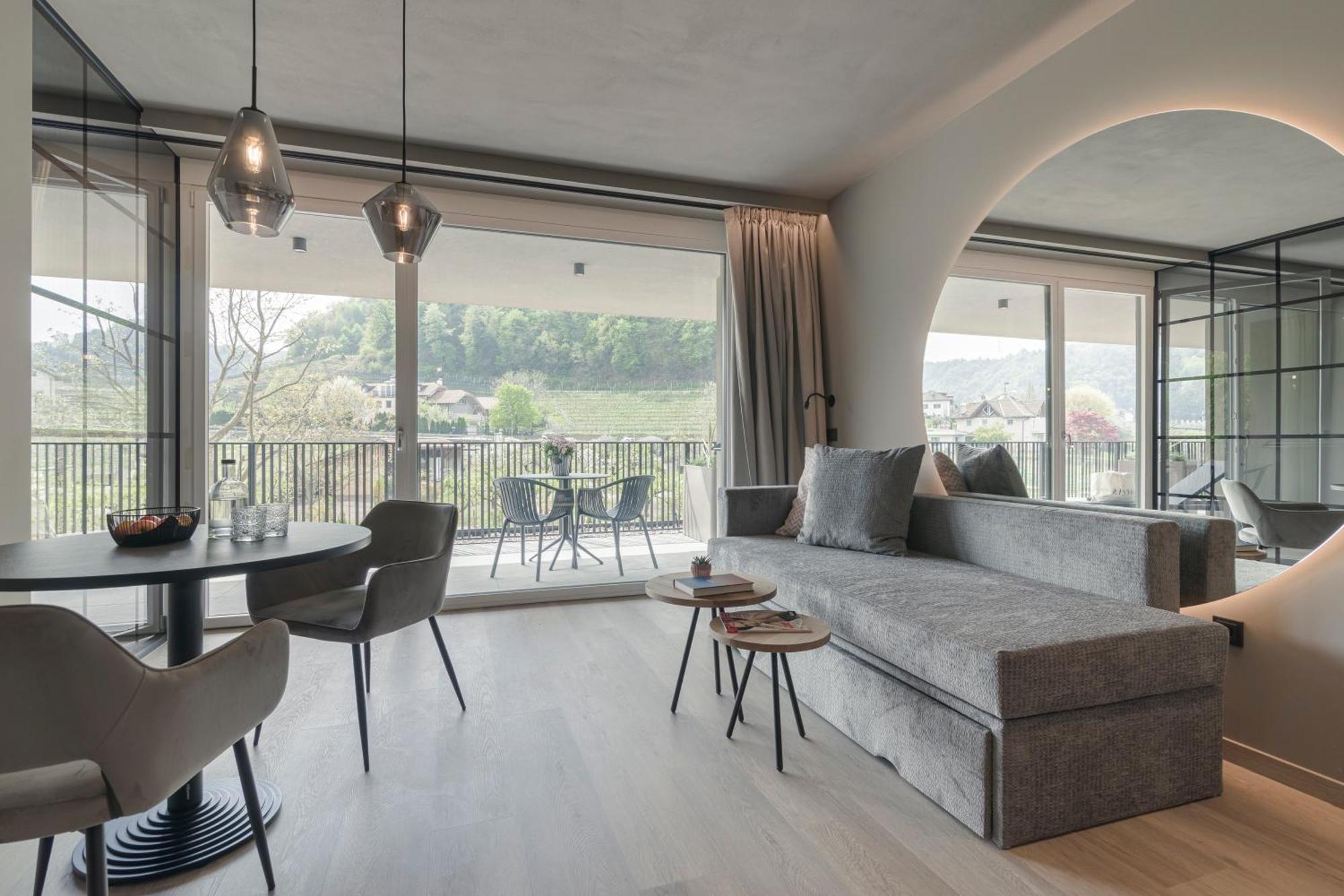 Belia Lofts - Adults Only - Apartments Appiano Sulla Strada Del Vino Exterior photo